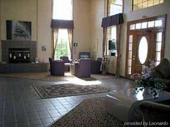 Capital Suites Blythe Interior photo
